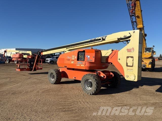 JLG 800 AJ Съчленени стрелови подемници
