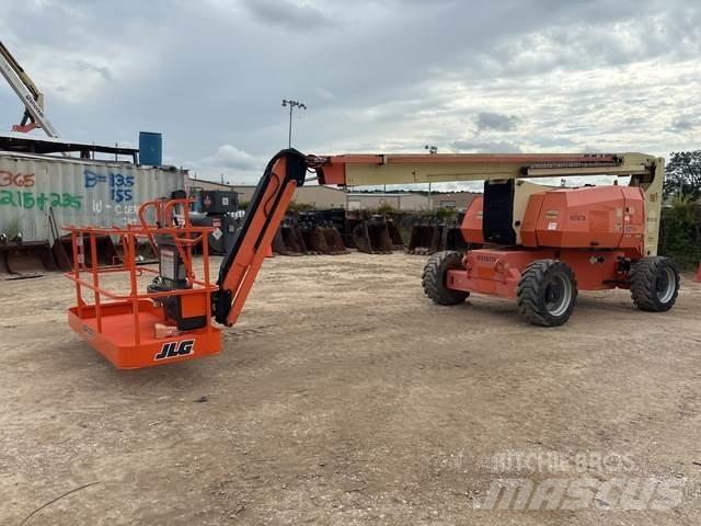 JLG 800AJ Съчленени стрелови подемници
