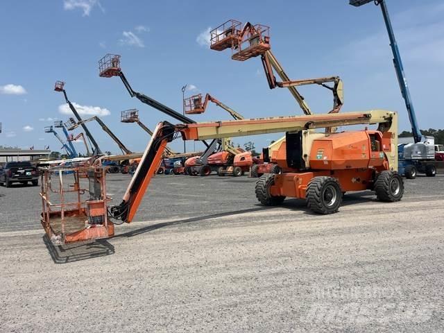 JLG 800AJ Съчленени стрелови подемници