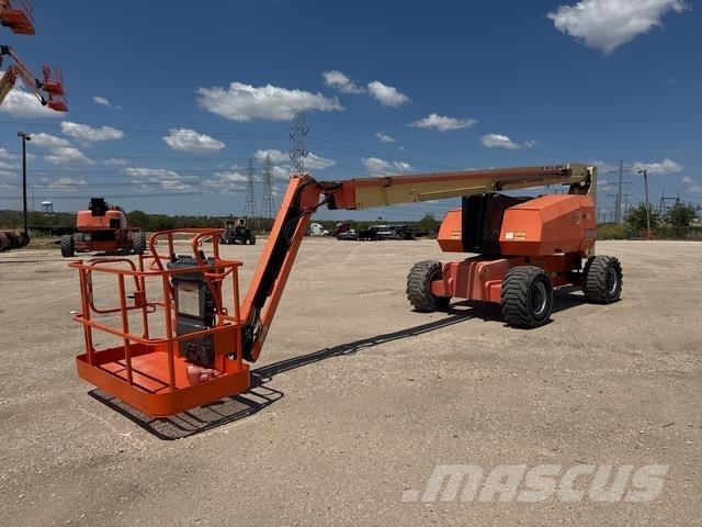 JLG 800AJ Съчленени стрелови подемници