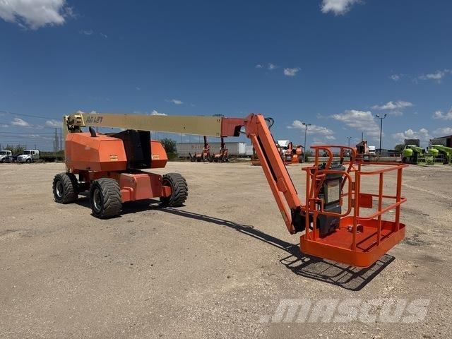 JLG 800AJ Съчленени стрелови подемници