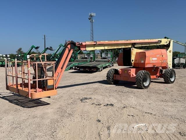 JLG 800AJ Съчленени стрелови подемници