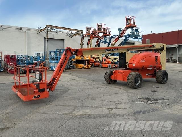 JLG 800AJ Съчленени стрелови подемници