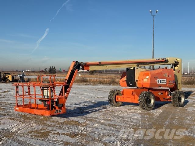 JLG 800AJ Съчленени стрелови подемници