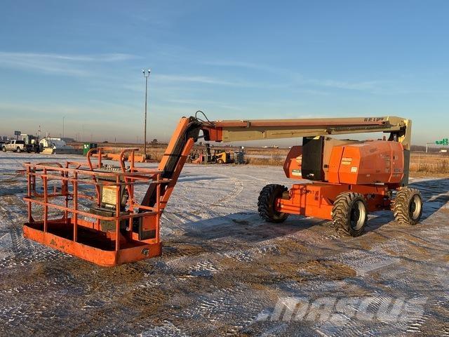 JLG 800AJ Съчленени стрелови подемници