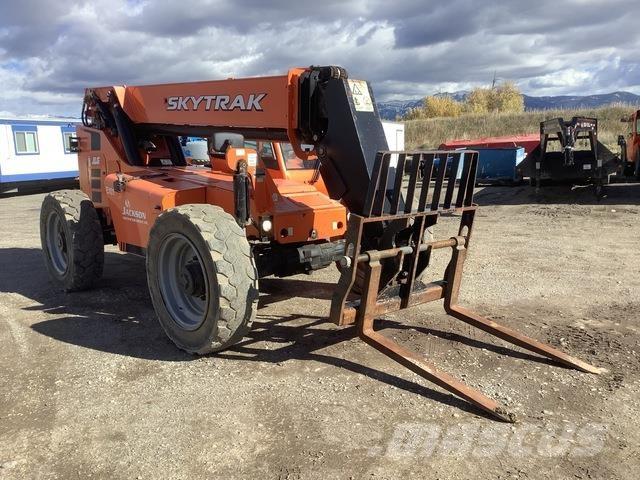 JLG 8042 Телескопични товарачи