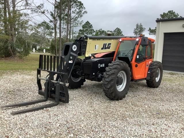 JLG 943 Телескопични товарачи