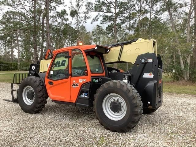 JLG 943 Телескопични товарачи