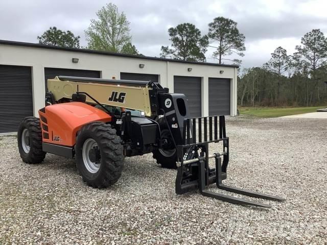 JLG 943 Телескопични товарачи