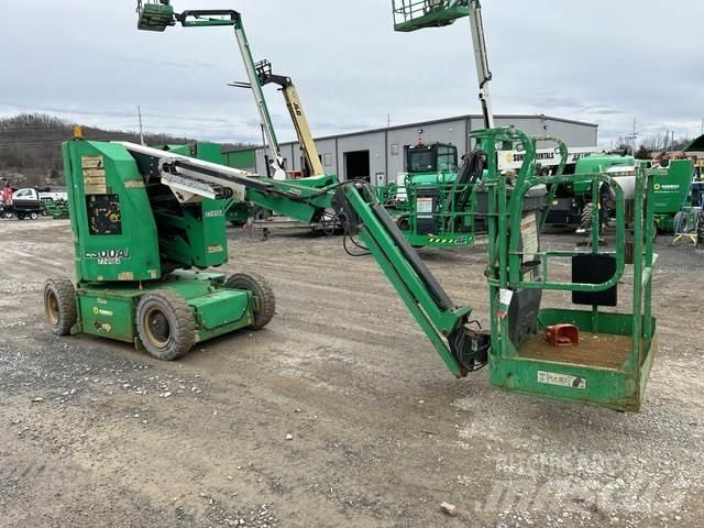 JLG E300AJ Съчленени стрелови подемници