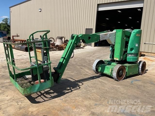 JLG E300AJ Съчленени стрелови подемници