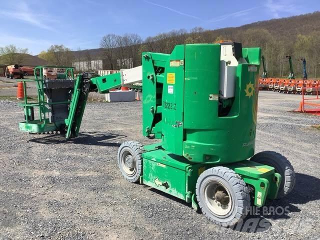 JLG E300AJP Съчленени стрелови подемници