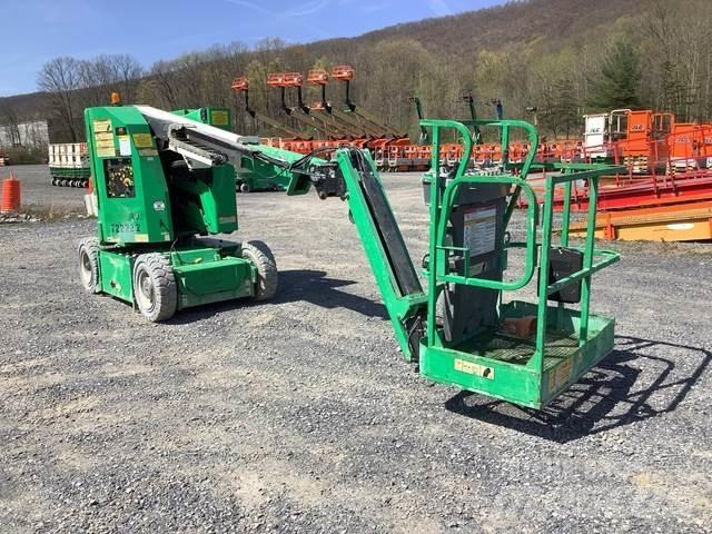 JLG E300AJP Съчленени стрелови подемници