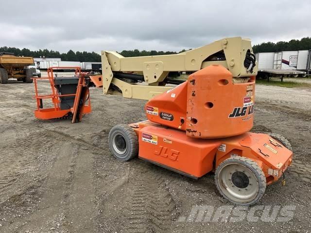JLG E400AJPN Съчленени стрелови подемници