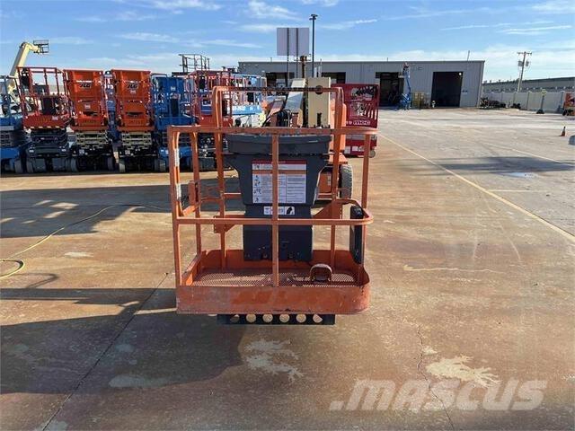 JLG E400AJPN Съчленени стрелови подемници