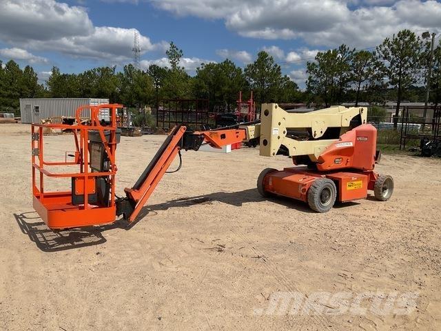 JLG E400AJPN Съчленени стрелови подемници