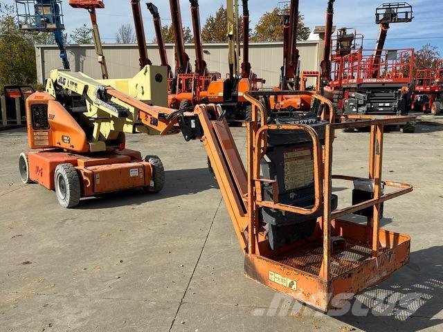 JLG E400AJPN Съчленени стрелови подемници