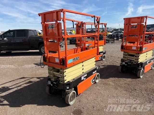 JLG ES1932 Ножични работни платформи