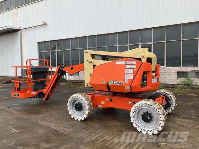 JLG H340AJ Съчленени стрелови подемници