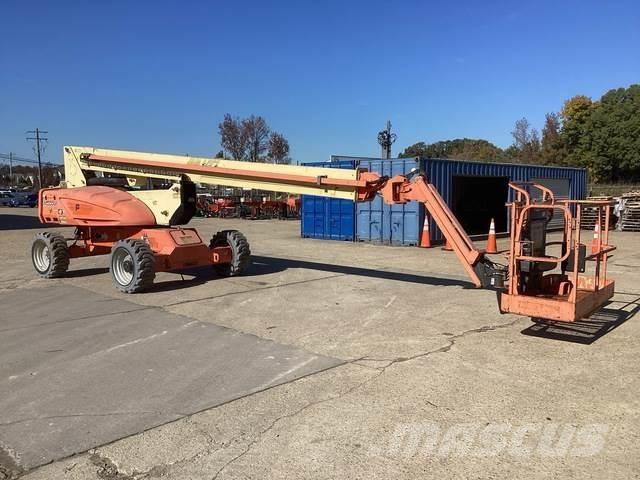 JLG M600JP Съчленени стрелови подемници