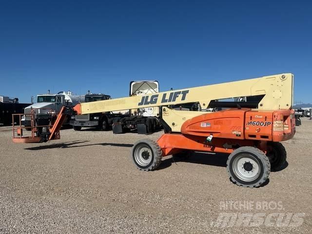 JLG M600JP Съчленени стрелови подемници