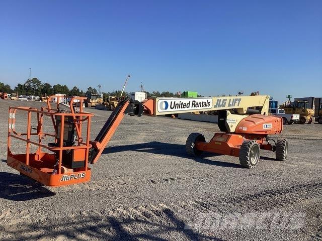 JLG M600JP Телескопични повдигачи
