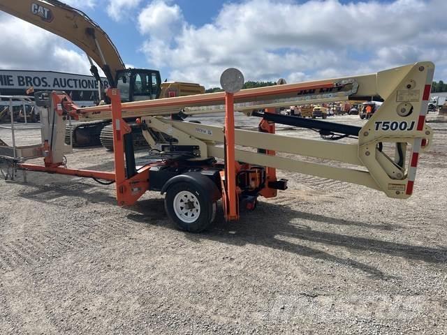 JLG T500J Моторизирани платформи с ремарке