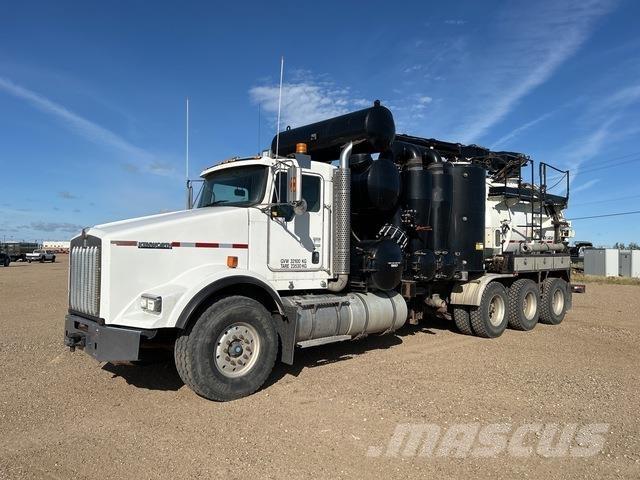 Kenworth T-800 Верижен екскаватор