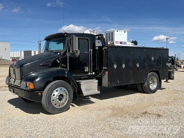 Kenworth T300 Общински/универсални превозни средства
