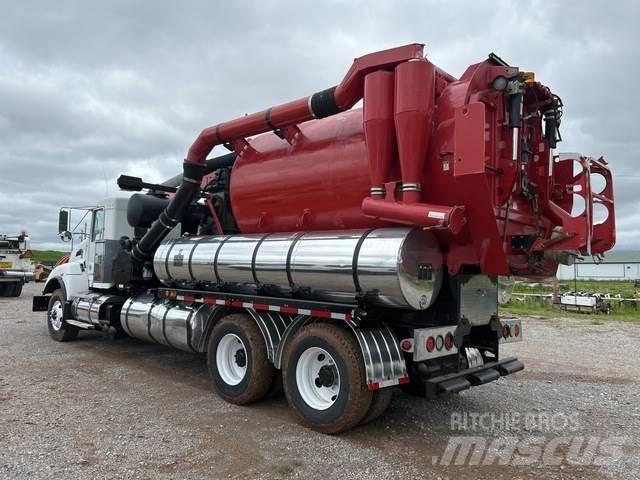 Kenworth T400 Верижен екскаватор