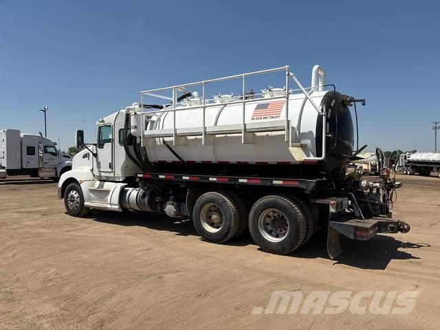 Kenworth T660 Комби / вакуум камиони
