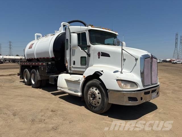 Kenworth T660 Комби / вакуум камиони
