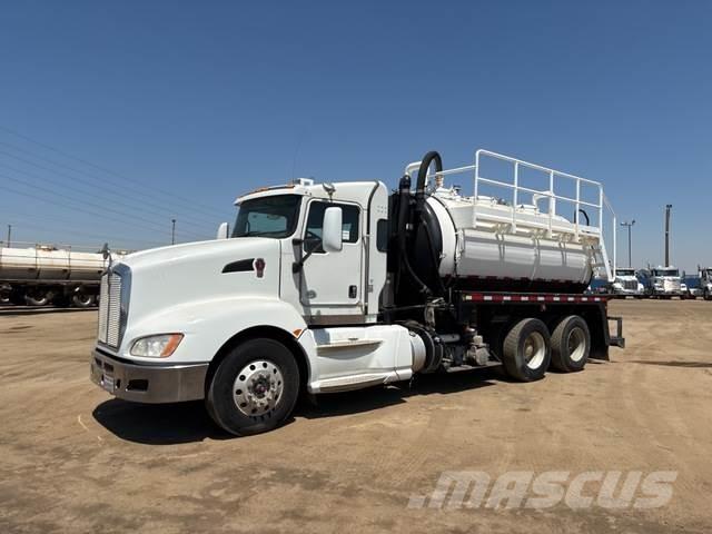 Kenworth T660 Комби / вакуум камиони
