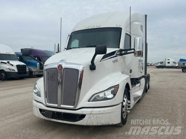 Kenworth T680 Влекачи