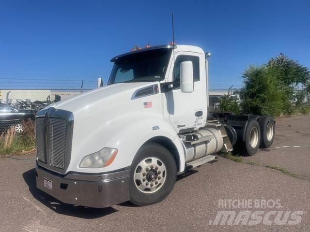 Kenworth T680 Влекачи