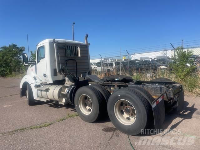 Kenworth T680 Влекачи