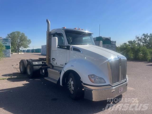 Kenworth T680 Влекачи