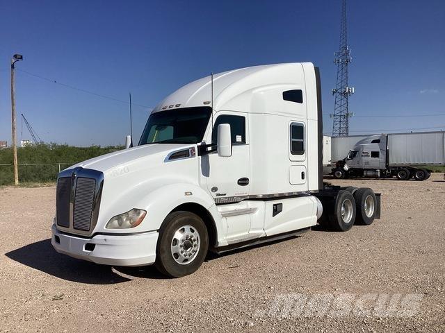 Kenworth T680 Влекачи