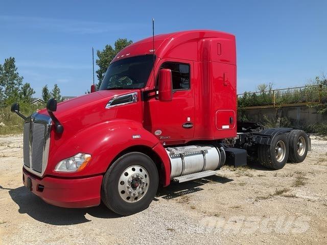 Kenworth T680 Влекачи