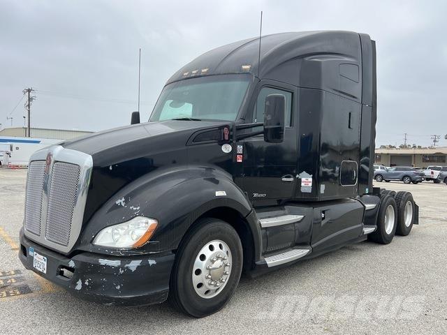 Kenworth T680 Влекачи