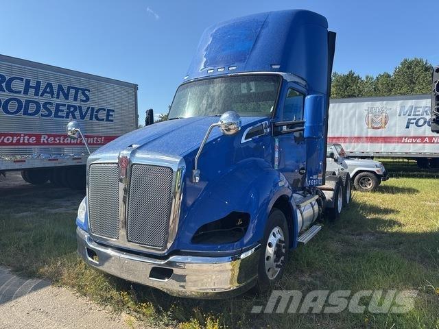 Kenworth T680 Влекачи