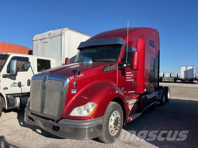 Kenworth T680 Влекачи