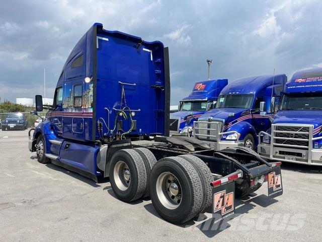 Kenworth T680 Влекачи