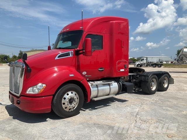 Kenworth T680 Влекачи