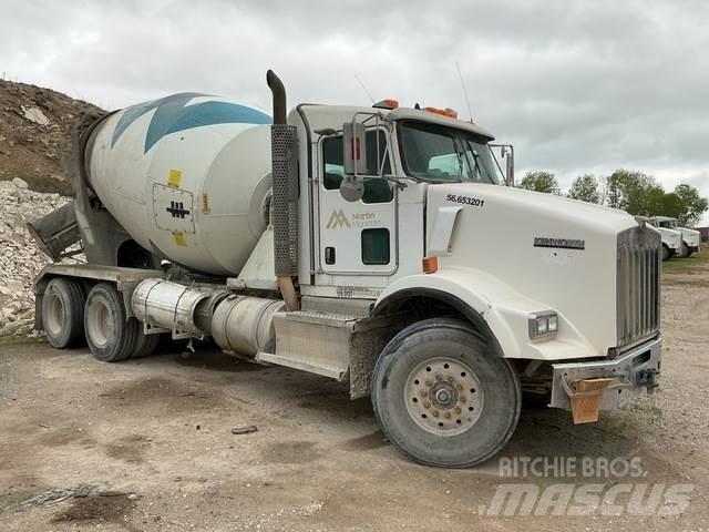 Kenworth T800 Други