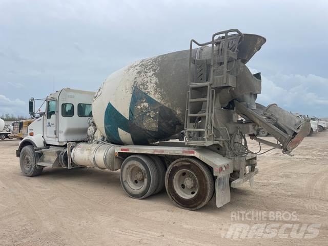 Kenworth T800 Други