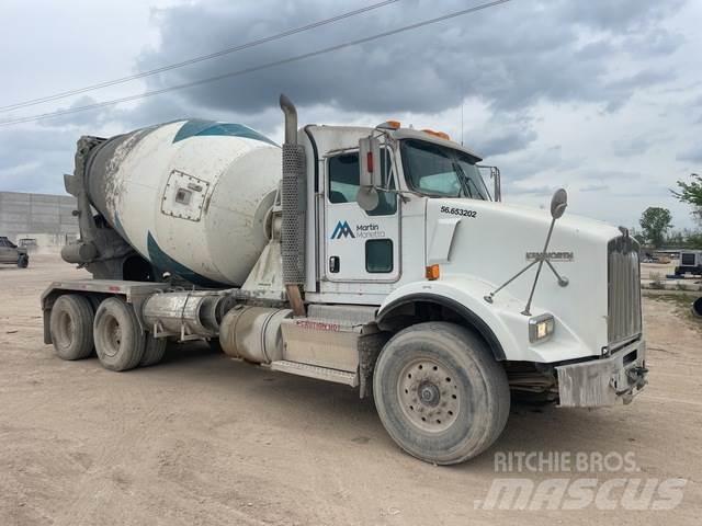 Kenworth T800 Други