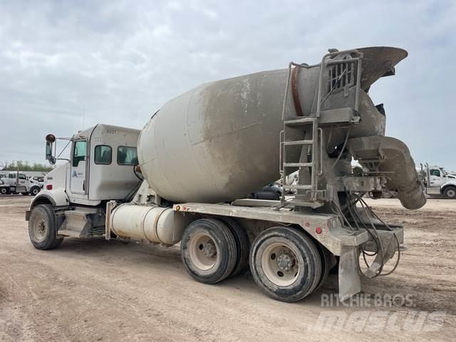 Kenworth T800 Други