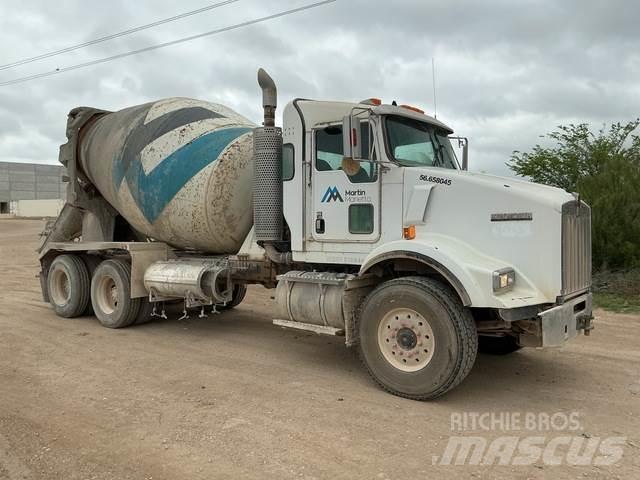 Kenworth T800 Други