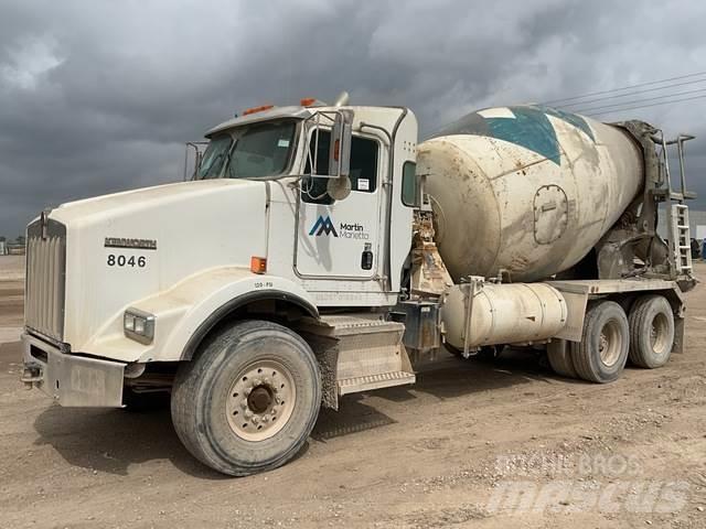 Kenworth T800 Други